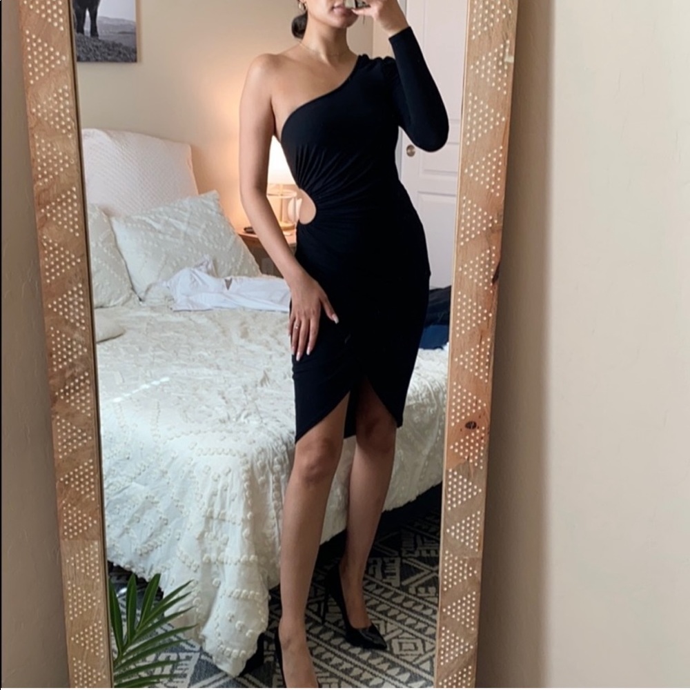 Bebe One shoulder Cut Out Dress size 0 2 XXS